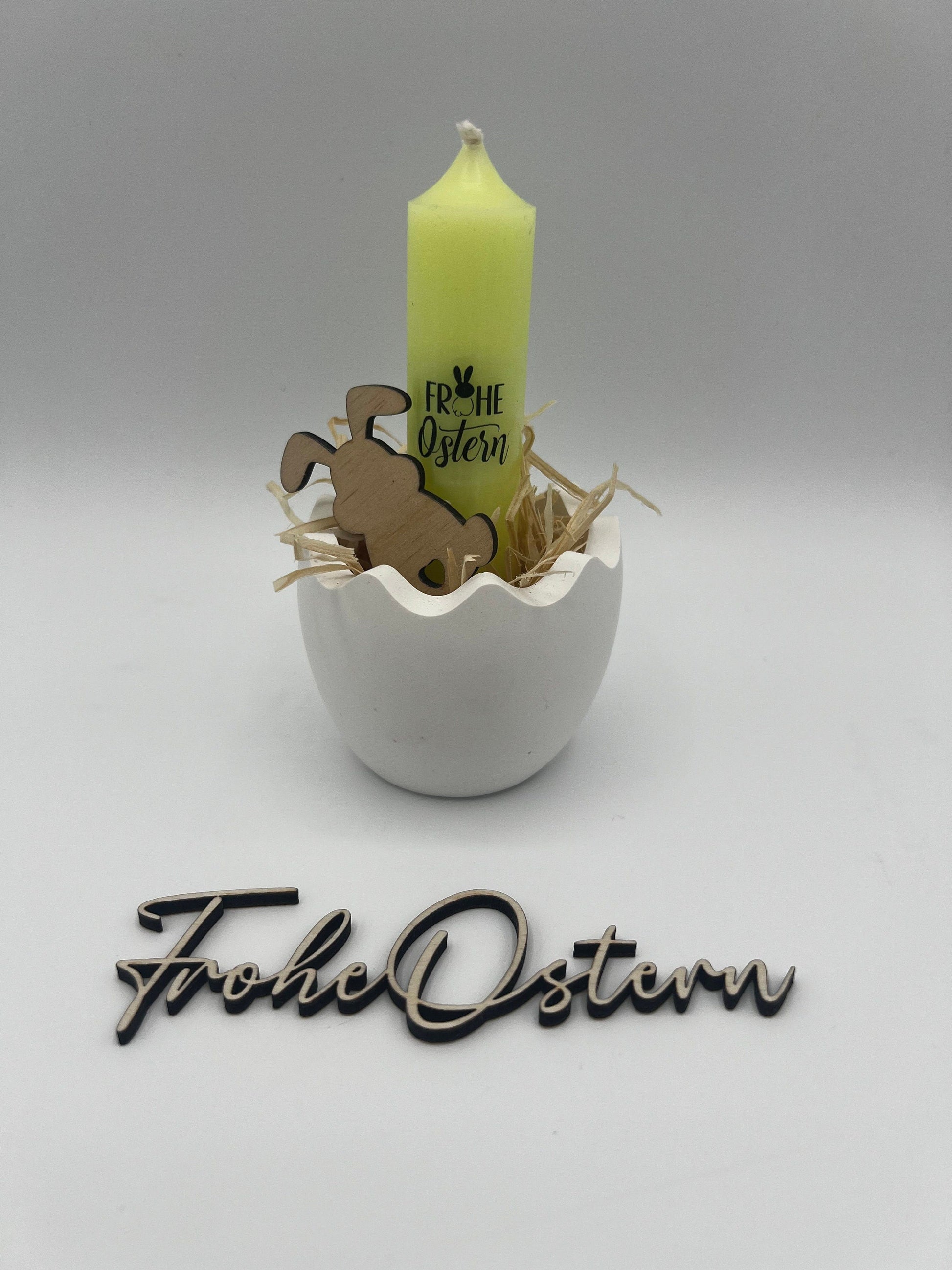 Oster Mitbringsel / Ostergeschenk/ Osterdekoration/ Geschenk aus Raysin mit Kerze/ Geschenk zu Ostern/ Eierschale mit Kerzenhalter / Dekoschuppen